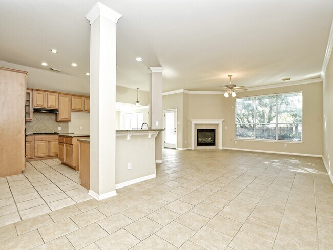 Building Photo - 1702 Buttercup Creek Blvd