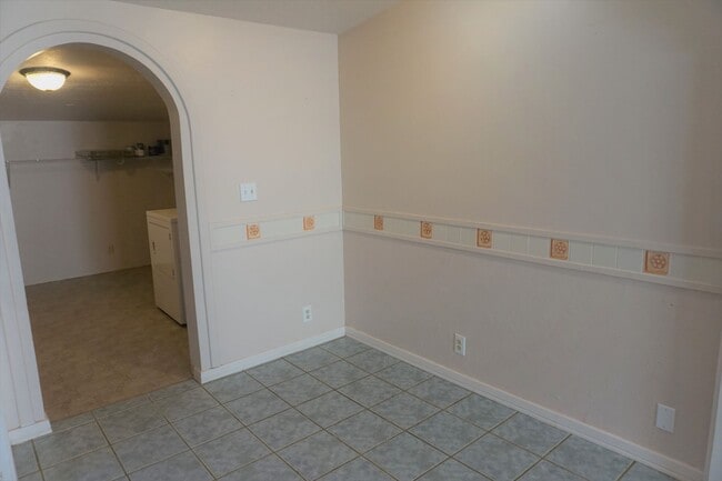 Building Photo - Close to Fort Huachuca