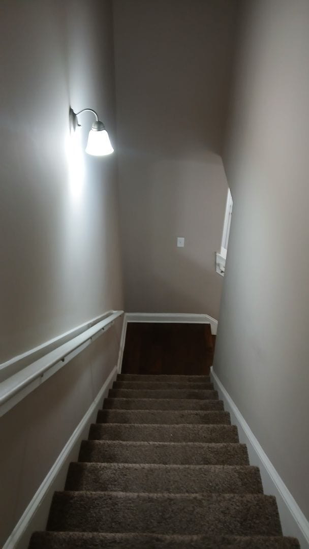 Building Photo - 4 Bed/4.5 Bath West End