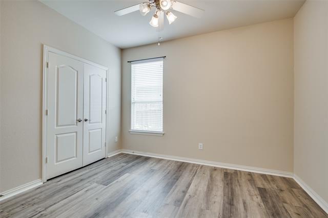 Building Photo - 2316 Collin Dr