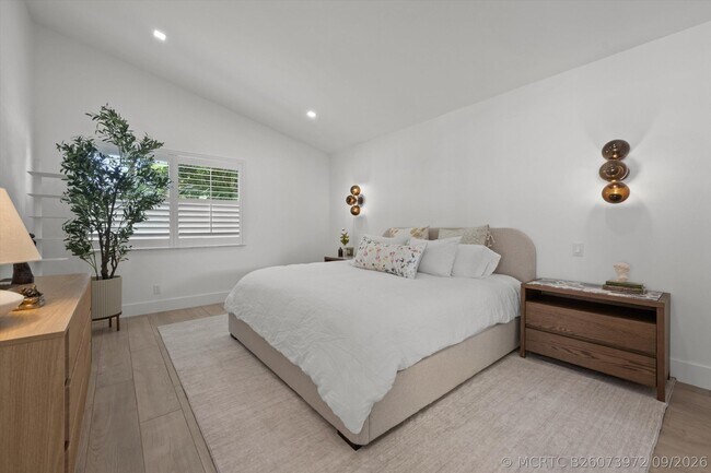 Building Photo - 2515 Bedford Mews Dr