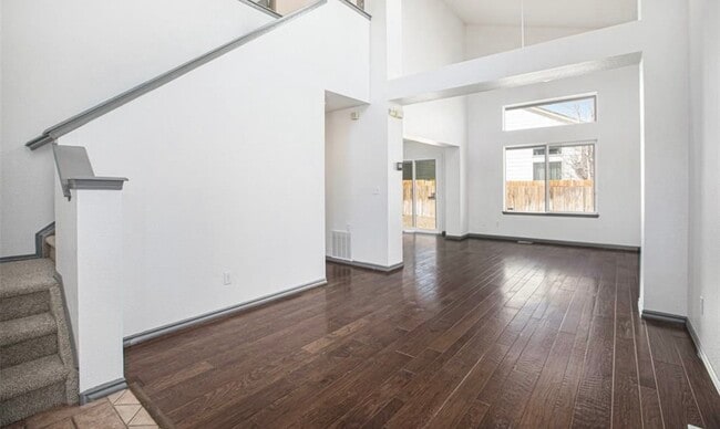 Building Photo - 9208 Granger Ln