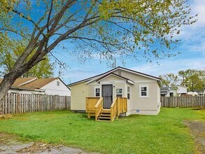 Building Photo - 22770 Dorsey St