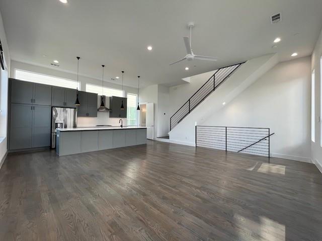 Building Photo - 5802 Lindell Ave