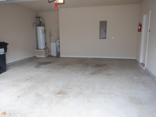 Building Photo - 514 Constellation Overlook SW