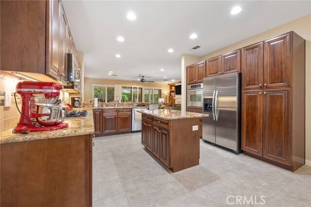 Building Photo - 78688 Sunrise Canyon Ave