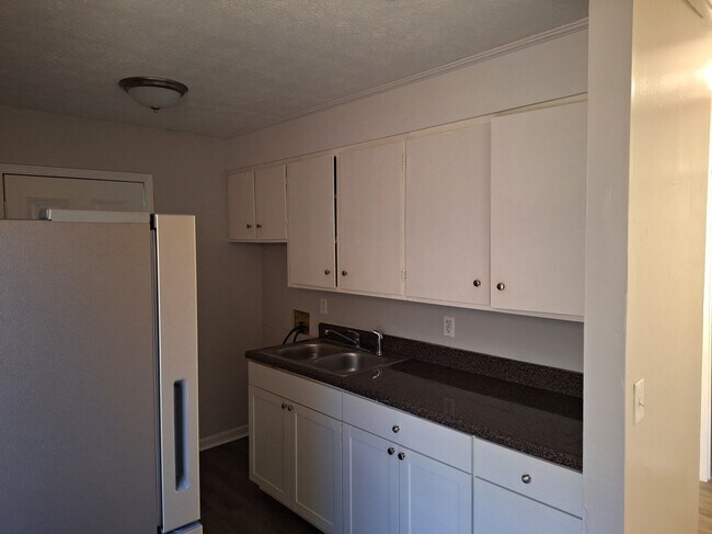 Building Photo - Chamber St