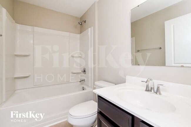 Building Photo - 363 Fieldspar Ln