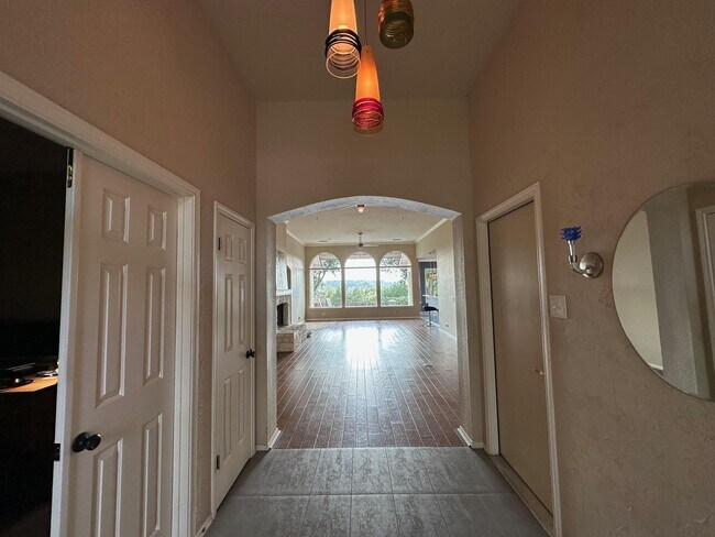 Building Photo - 11817 Watercrest Ct