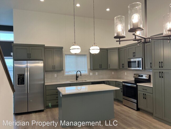 Building Photo - 4 br, 2 bath House - 5551 Lori Lane W