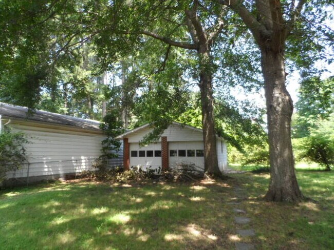 Building Photo - 4712 Stafford Dr
