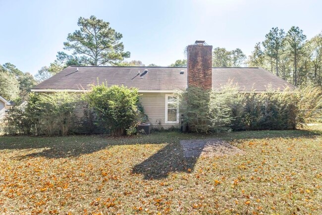 Building Photo - 123 Whipoorwill Way