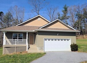 Building Photo - 1019 Sugarloaf Rd