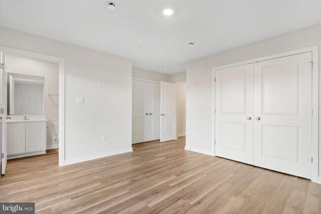 Building Photo - 7430 Fern Gully Way