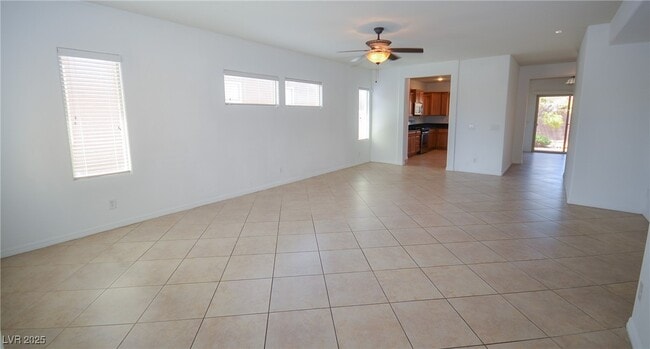Building Photo - 4077 Beisner St
