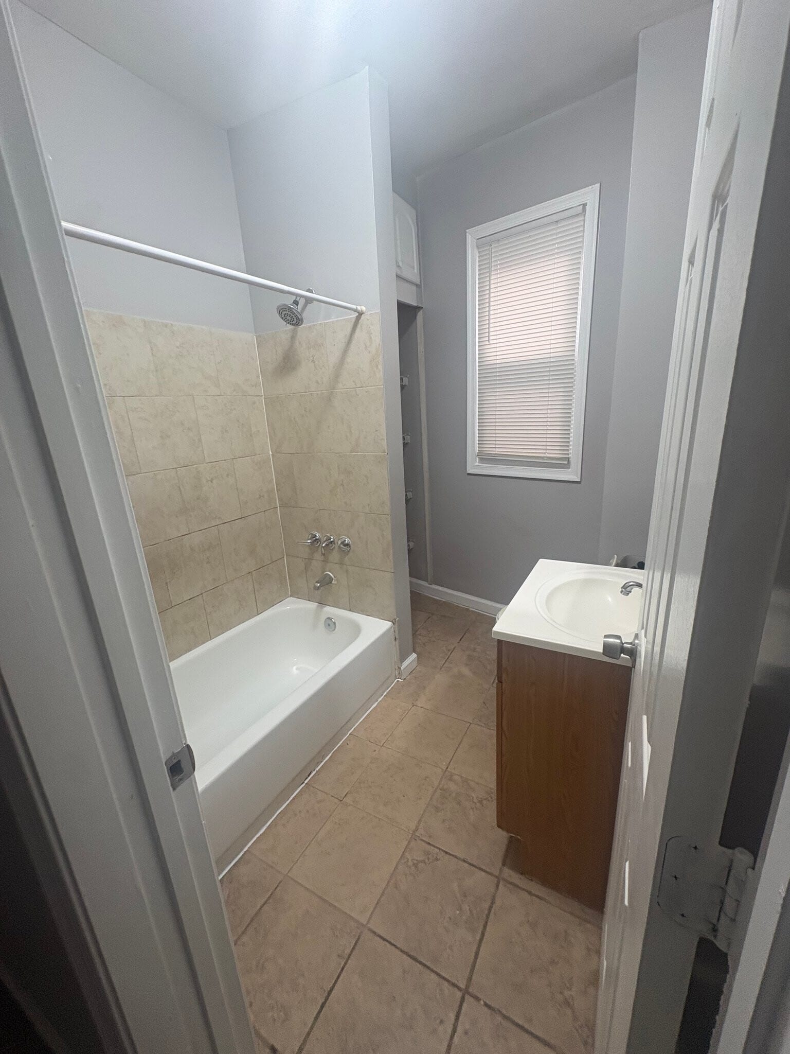 Building Photo - 2753 Mosher St