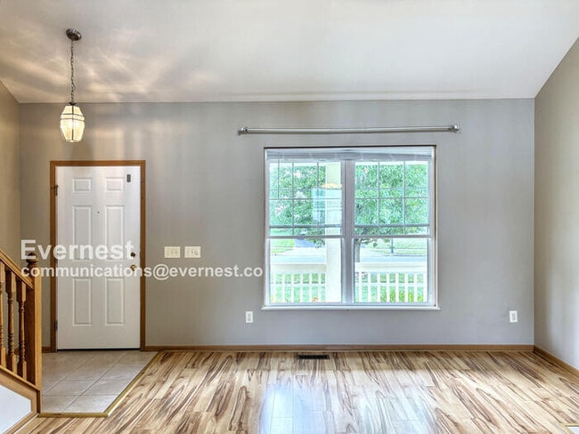 Building Photo - 817 Bent Oak Dr