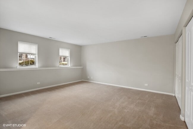 Building Photo - 261 Sype Dr