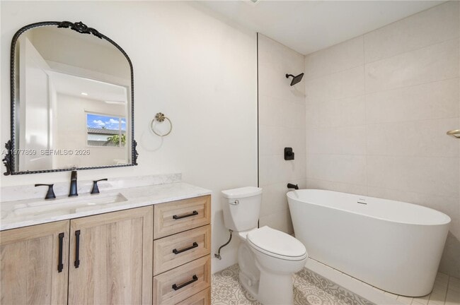 Building Photo - 7750 SW 16th St