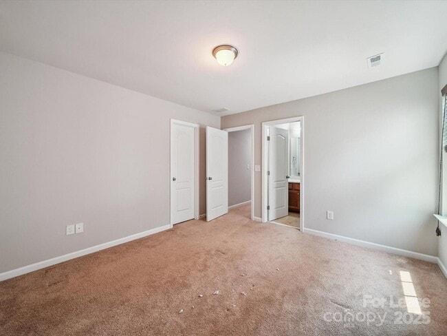 Building Photo - 10327 Rutledge Ridge Dr NW
