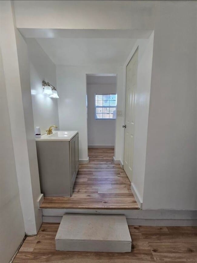 Building Photo - 3125 Illinois St