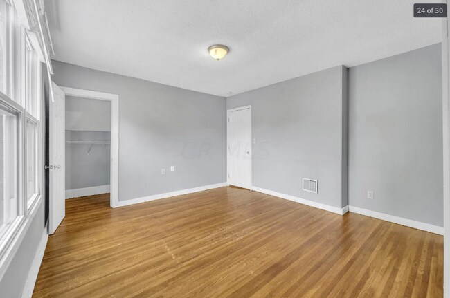 Building Photo - 2137 Indiana Ave