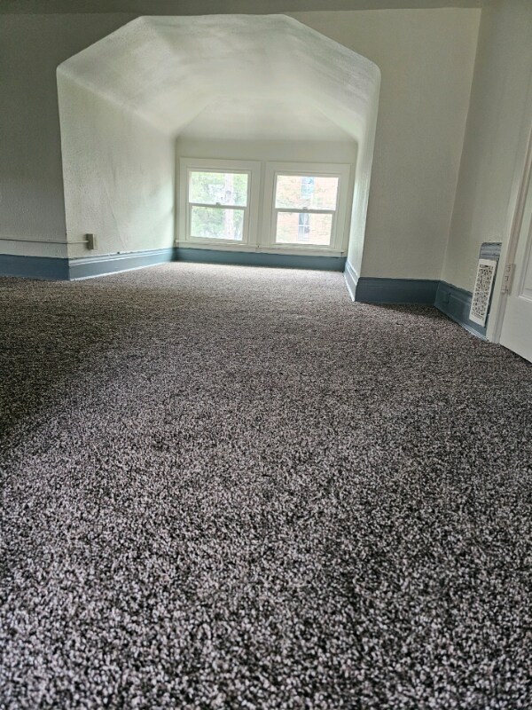 Building Photo - 1203 York St