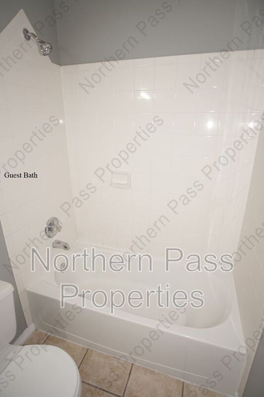 Building Photo - 3717 Tierra Zafiro Dr