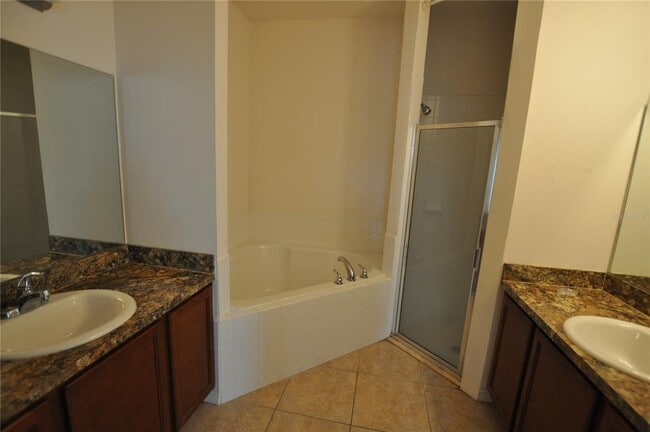 Building Photo - 934 Krenson Woods Rd
