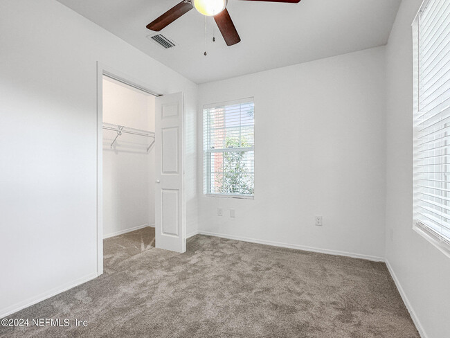 Building Photo - 2220 Flesher Ave