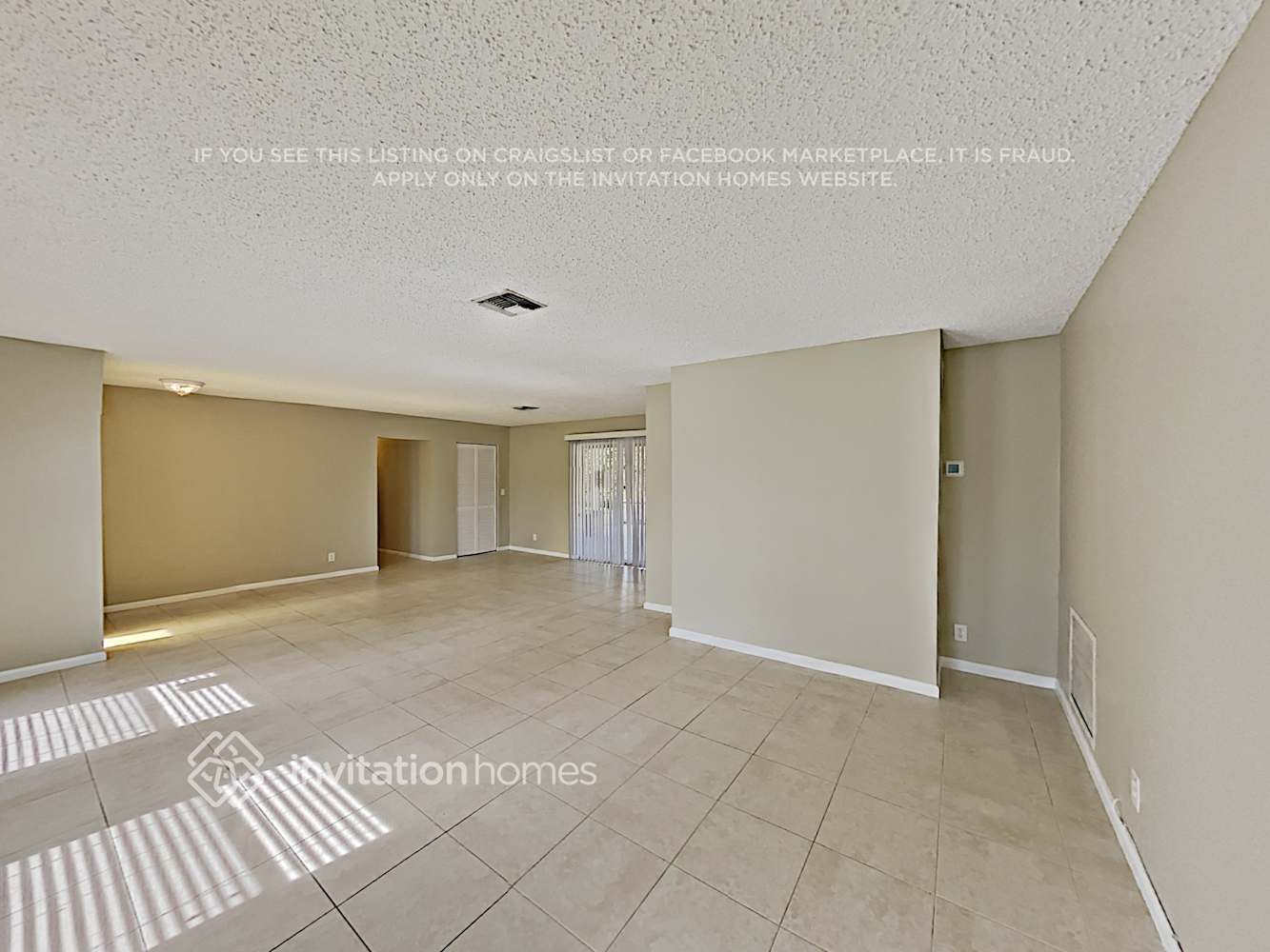 Building Photo - 1099 NW 5th Ave