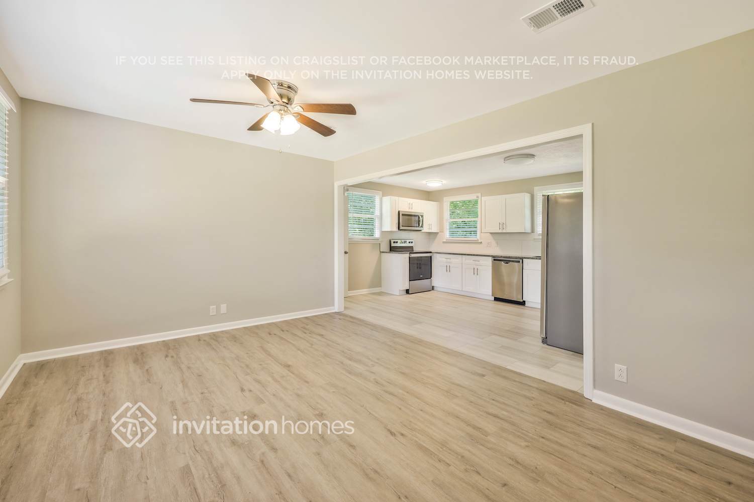 Building Photo - 118 Robinhood Cir