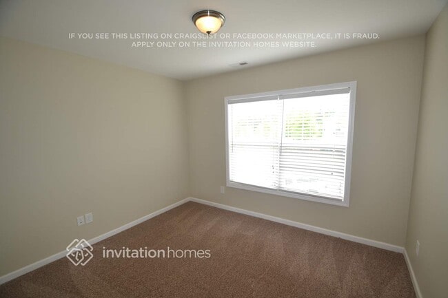 Building Photo - 4111 Panther Creek Pkwy