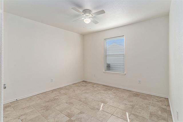 Building Photo - 417 S Cleburne Whitney Rd