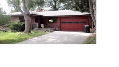Building Photo - 3 Bedroom, 2 Bath House