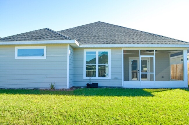 Building Photo - Savannah Station 3 Bedroom 2 Bath