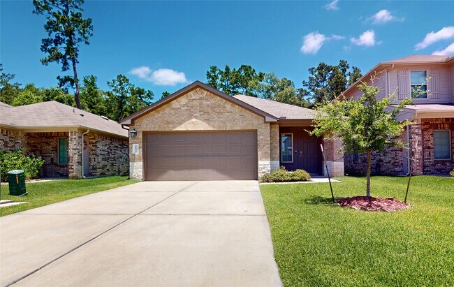 Building Photo - 16873 Short Pnes Dr
