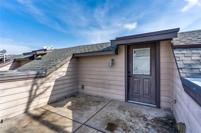 Building Photo - 5922 Ross Ave