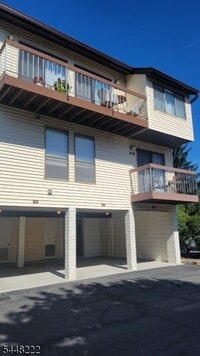 Building Photo - 3102 Revere Ct