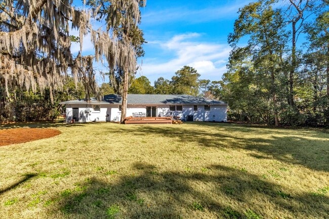 Building Photo - 317 Kensington Dr