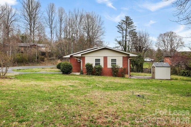 Building Photo - 535 Nicholson Creek Rd