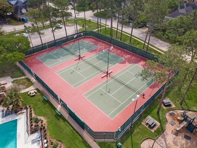 Building Photo - 5222 Summer Snow Dr