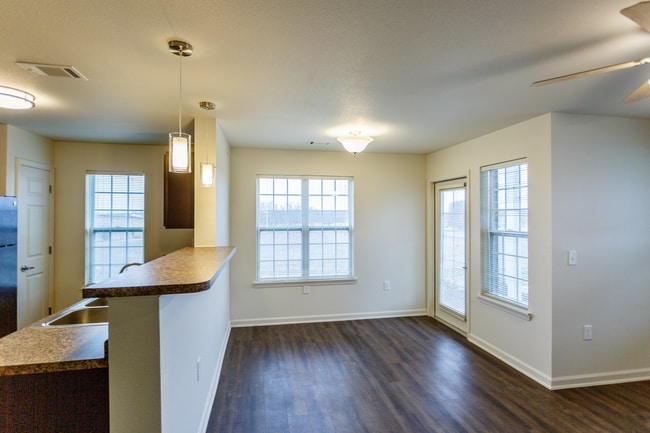 Building Photo - Residences of Gallatin