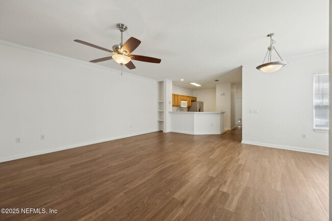 Building Photo - 3750 Silver Bluff Blvd