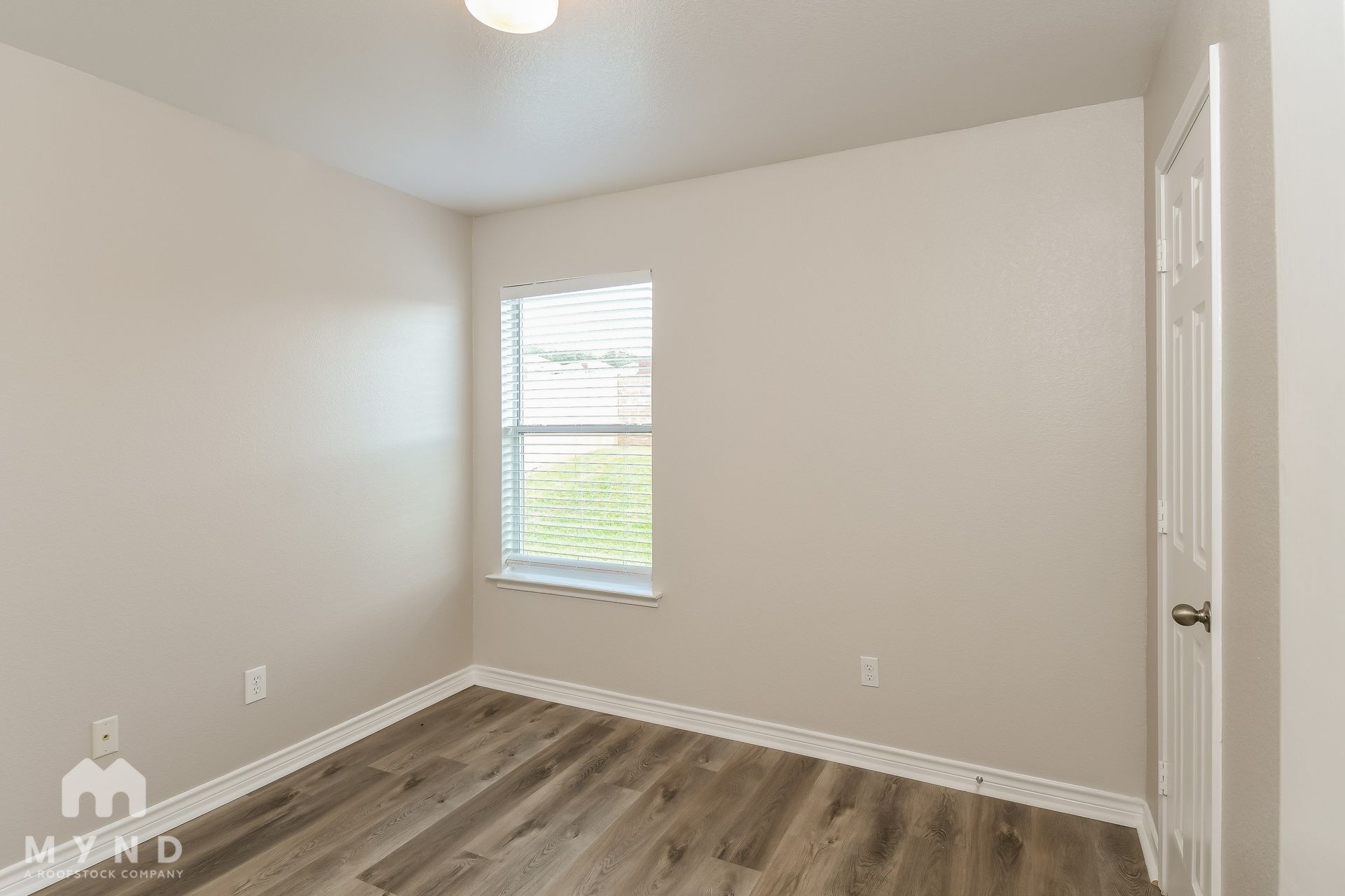 Building Photo - 7016 Seton Hall Dr