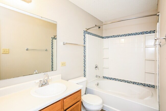 Building Photo - 12163 Maize Dr