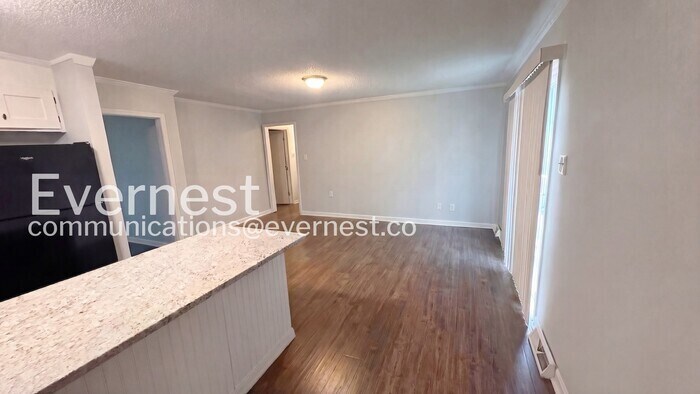 Building Photo - 4821 Delivau Dr