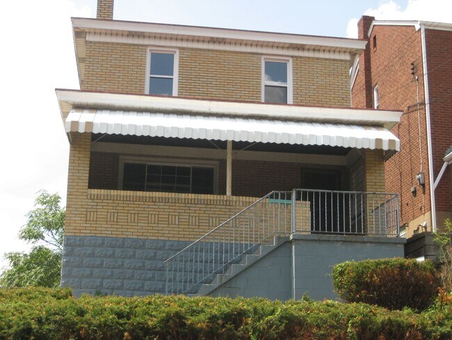 Building Photo - 3 Bedroom Home in Beechview - 1.5 Bath.