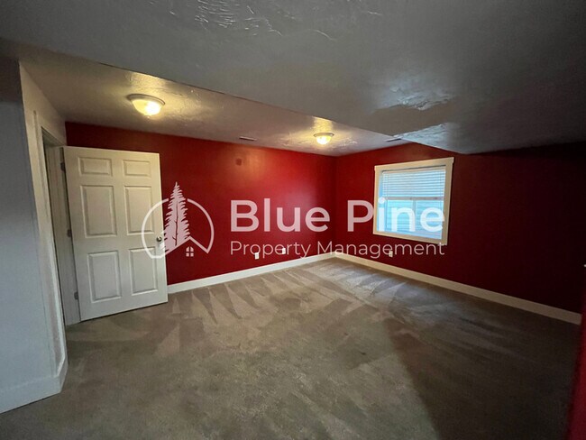 Building Photo - 157 Leesburg Ln