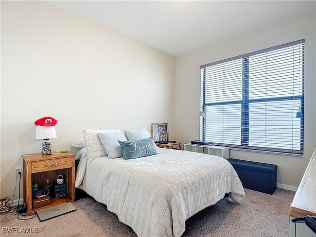 Building Photo - 5529 Soria Ave